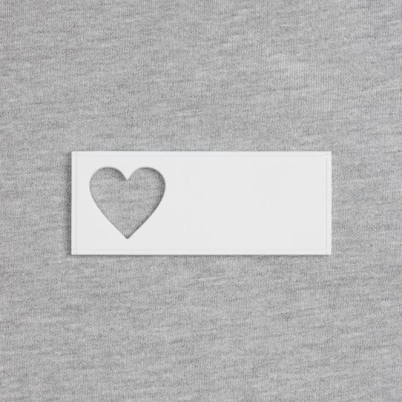 Лейбл из ПВХ с вырезом «Сердце», белый