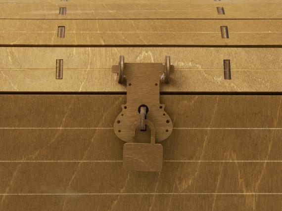 Подарочный набор: кукла фарфоровая, чай "Малина с мятой"