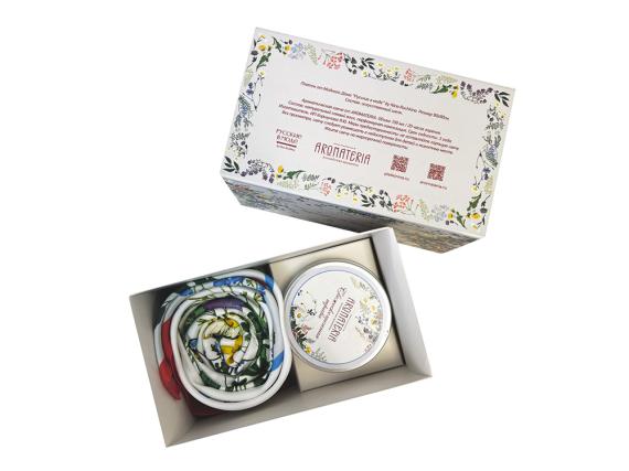 Набор: платок «Русский полевой букет» и свеча «Цветы и травы»